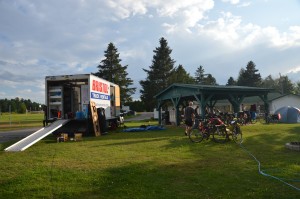 Camping Lac St. Michel w/ advantage of covered picnic area and other great facilities